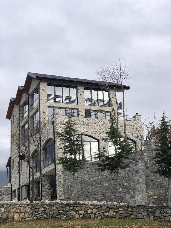 Bujtina Vrenezi Pensjonat *