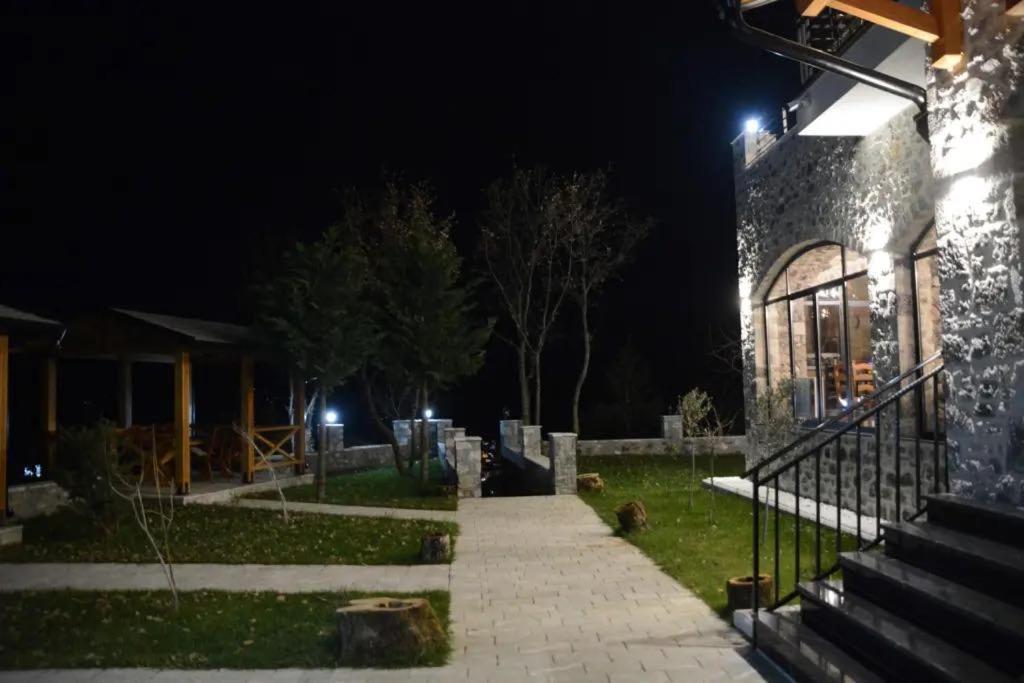 Bujtina Vrenezi Pensjonat
